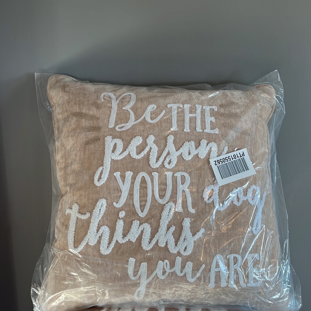 Envogue Be‎ The Person Throw Pillow - Picture 2 of 3
